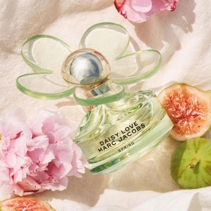 Фото Marc Jacobs Daisy Love Spring