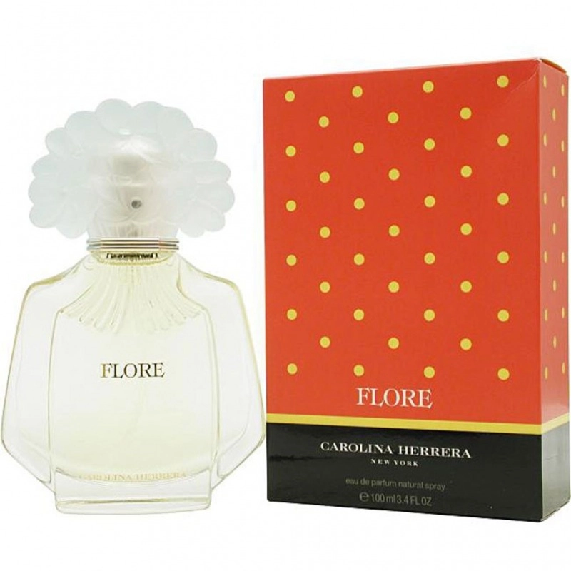 Фото Carolina Herrera Flore