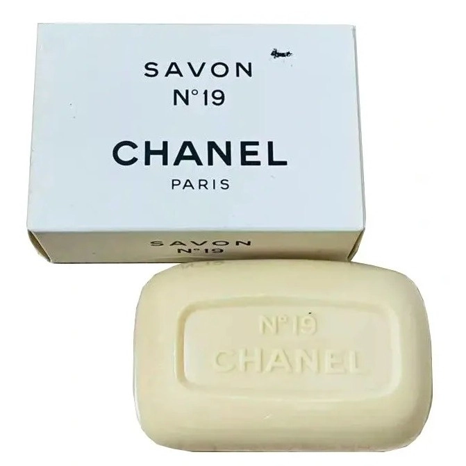 Фото Chanel N°19