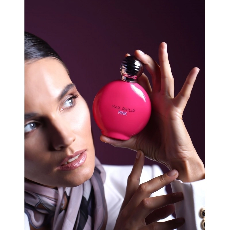 Фото Max Philip Pink