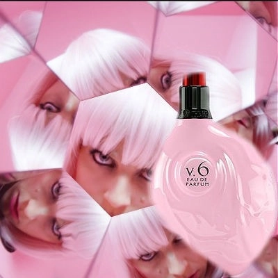 Фото Map of the Heart Pink Heart V 6