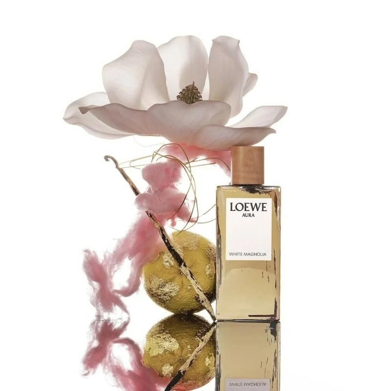 Фото Loewe Aura White Magnolia