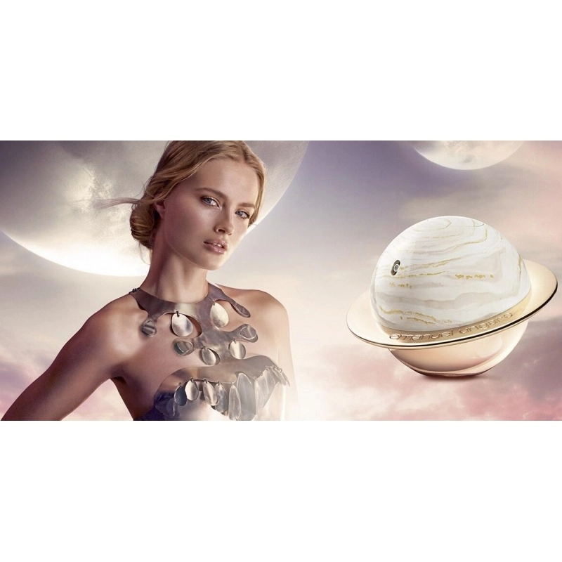Фото Emanuel Ungaro Cosmic