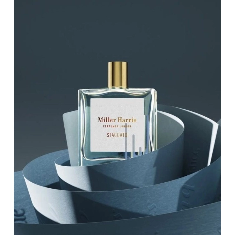 Фото Miller Harris Staccato
