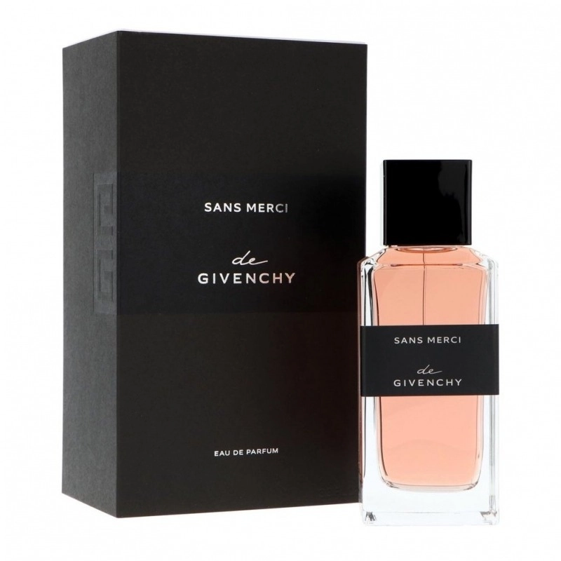 Фото Givenchy Sans Merci