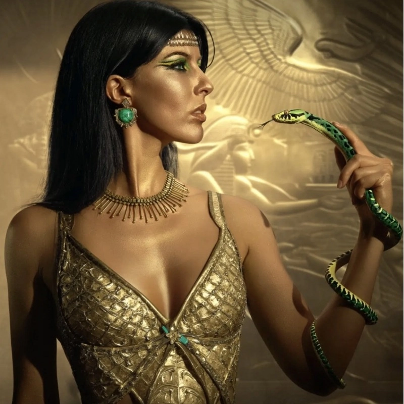 Фото Stéphane Humbert Lucas 777 The Queen and the Viper