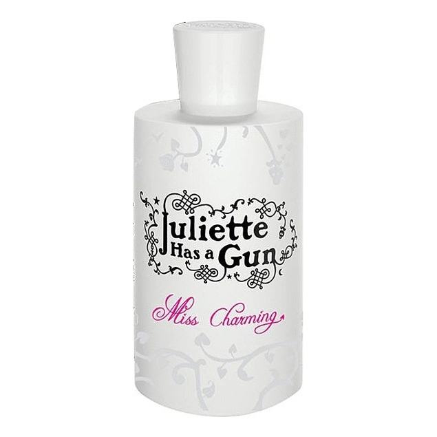 Фото Juliette Has a Gun Miss Charming