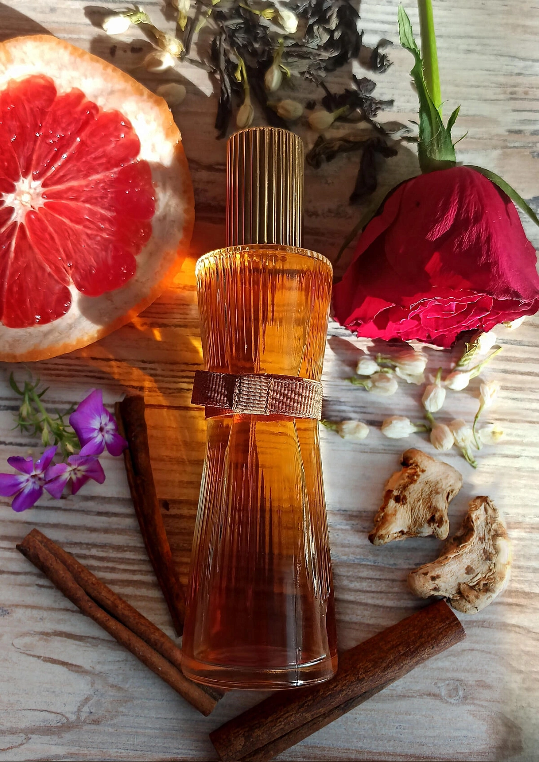 Estée Lauder Youth Dew Amber Nude