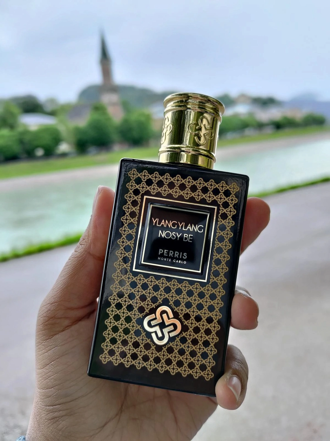 Perris Monte Carlo Ylang Ylang Nosy Be
