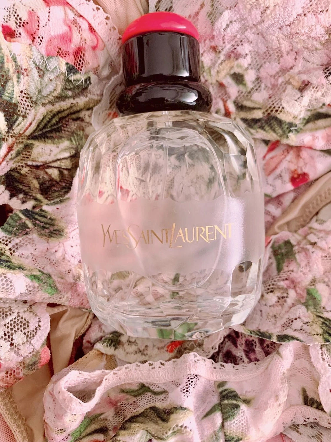 Yves Saint Laurent Paris