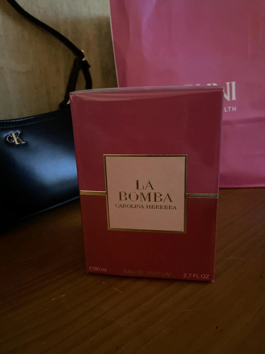 Carolina Herrera La Bomba