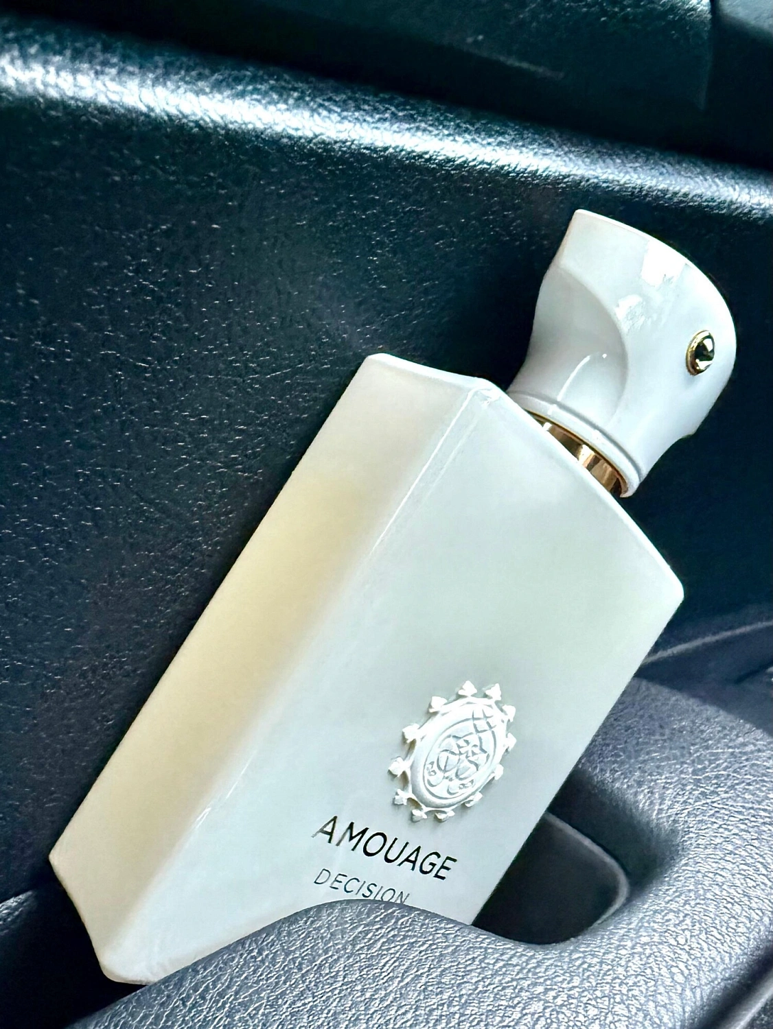 Amouage Decision
