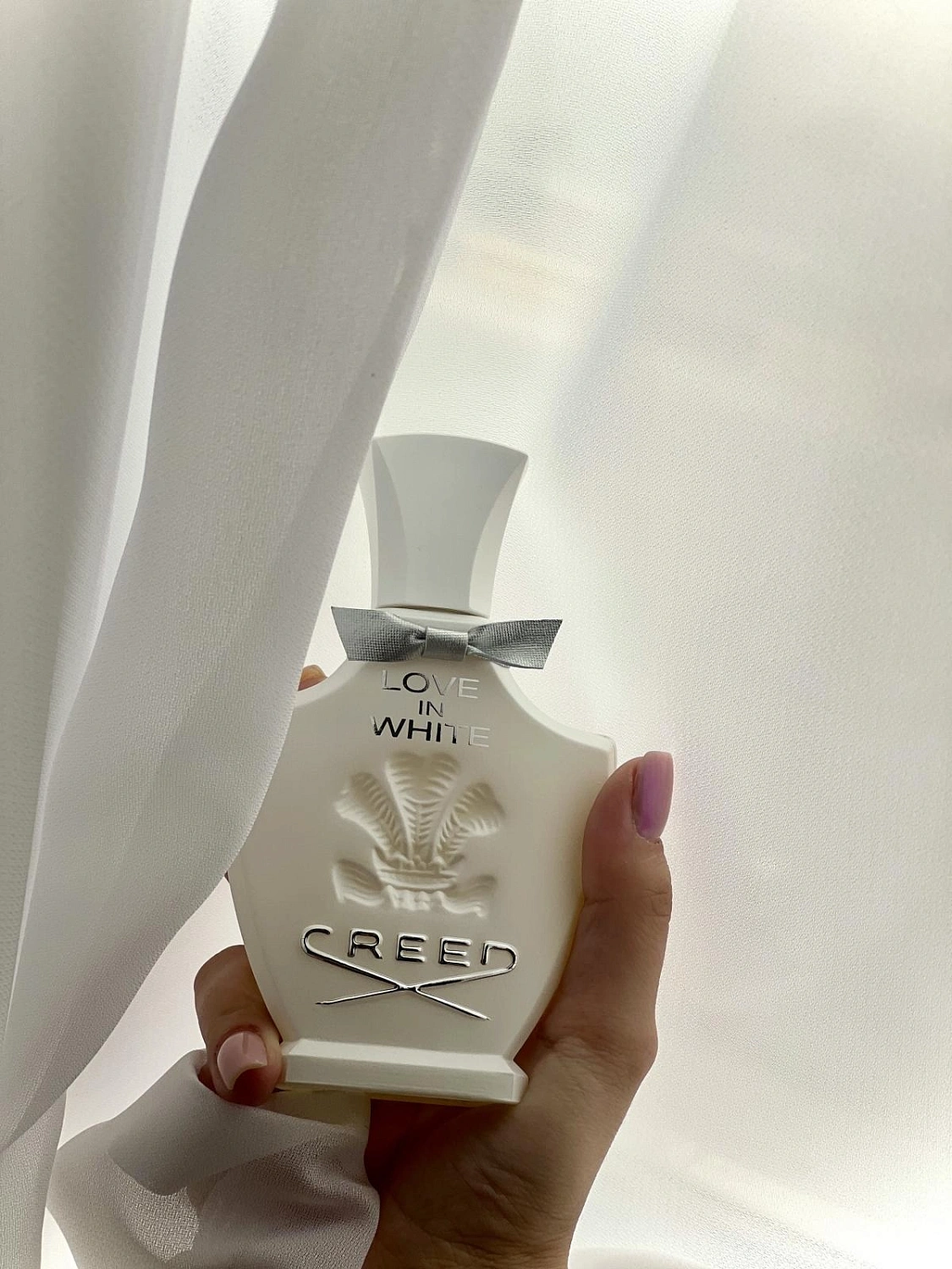 Creed Love in White