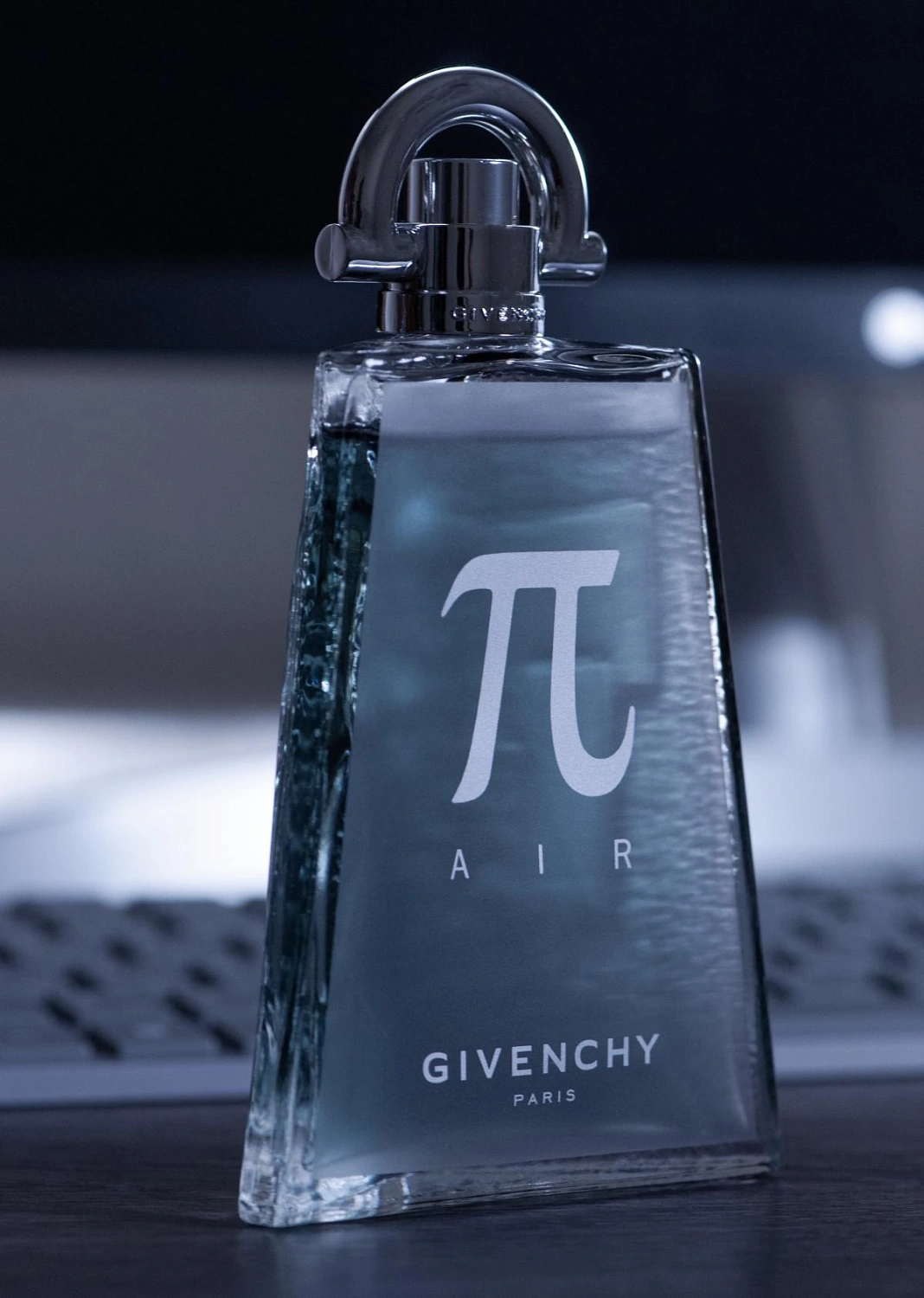 Givenchy Pi Air