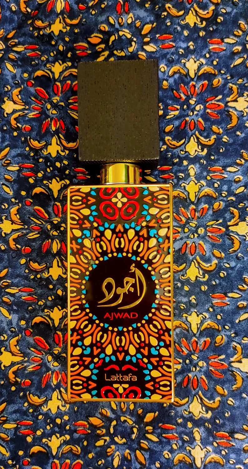 Lattafa Ajwad