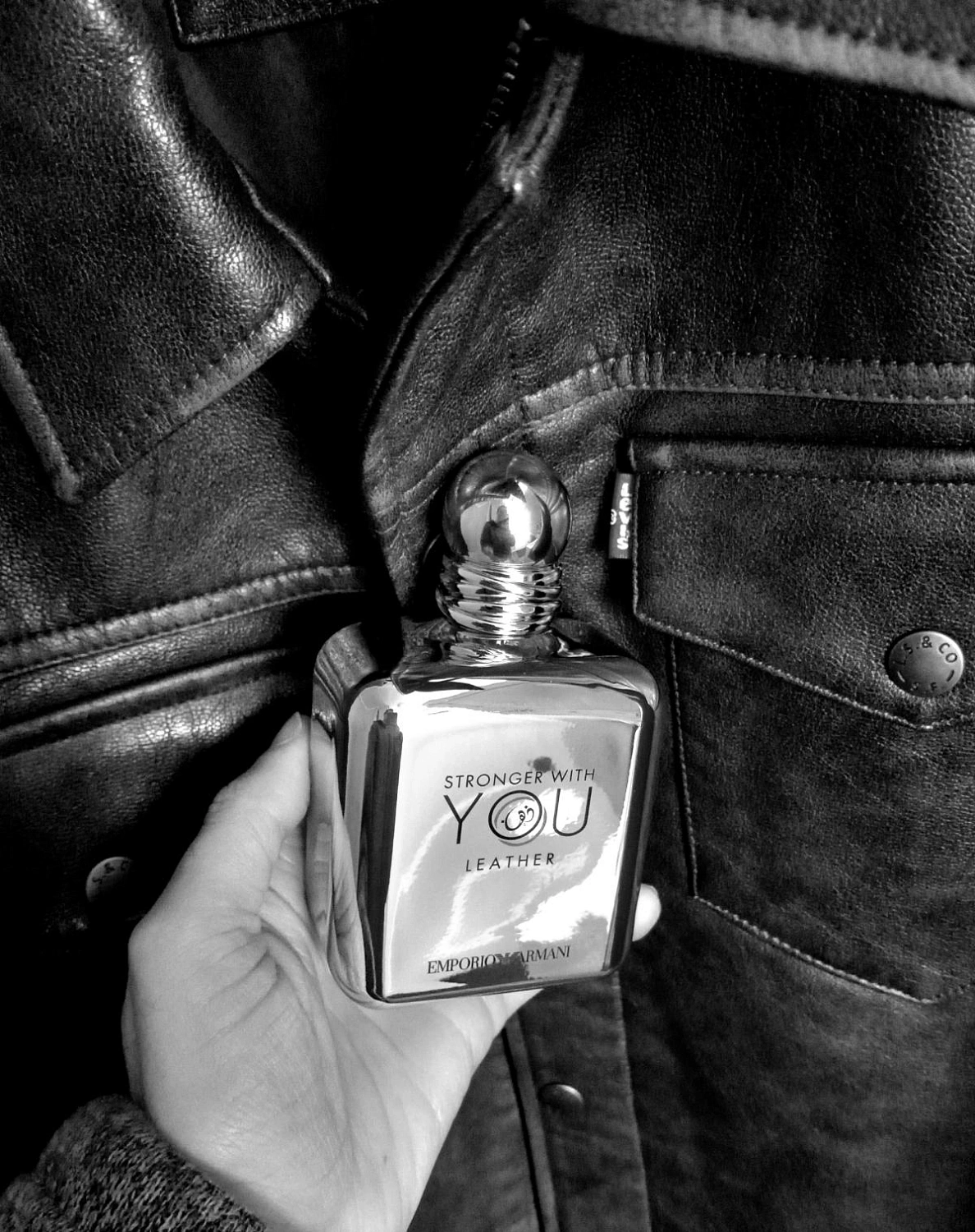 Emporio Armani Stronger With You Leather