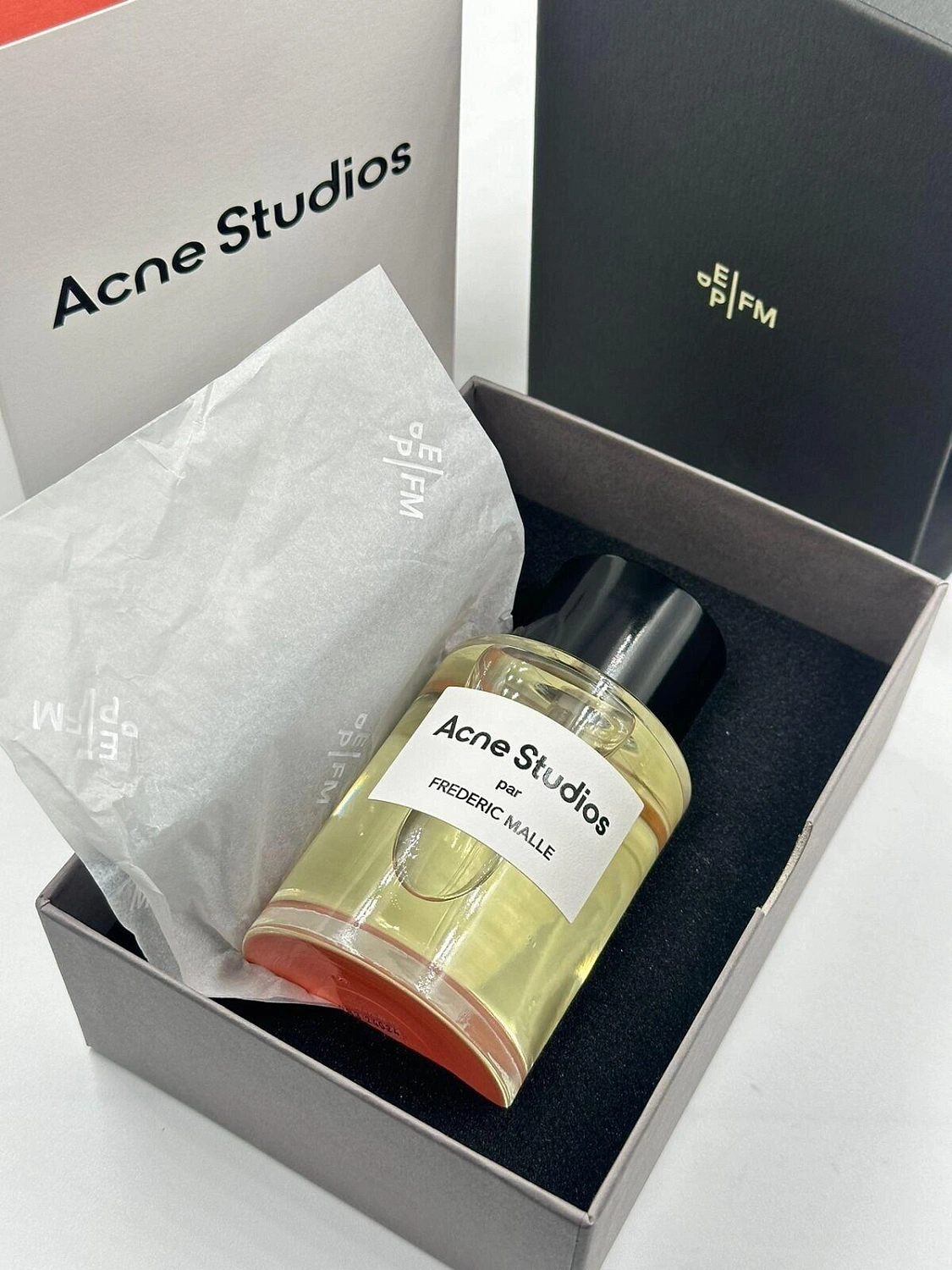 Frédéric Malle Acne Studios