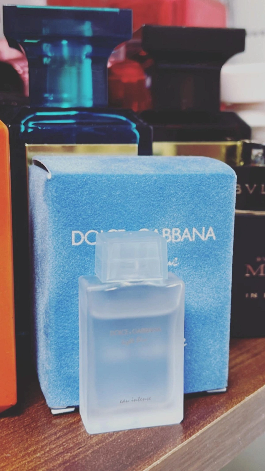 Dolce & Gabbana Light Blue Eau Intense
