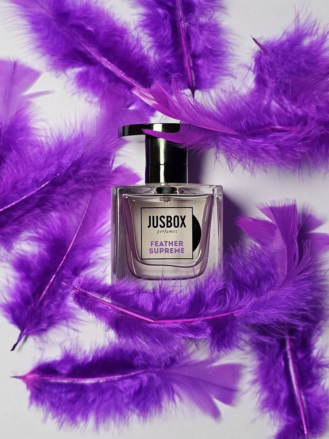 Jusbox Feather Supreme