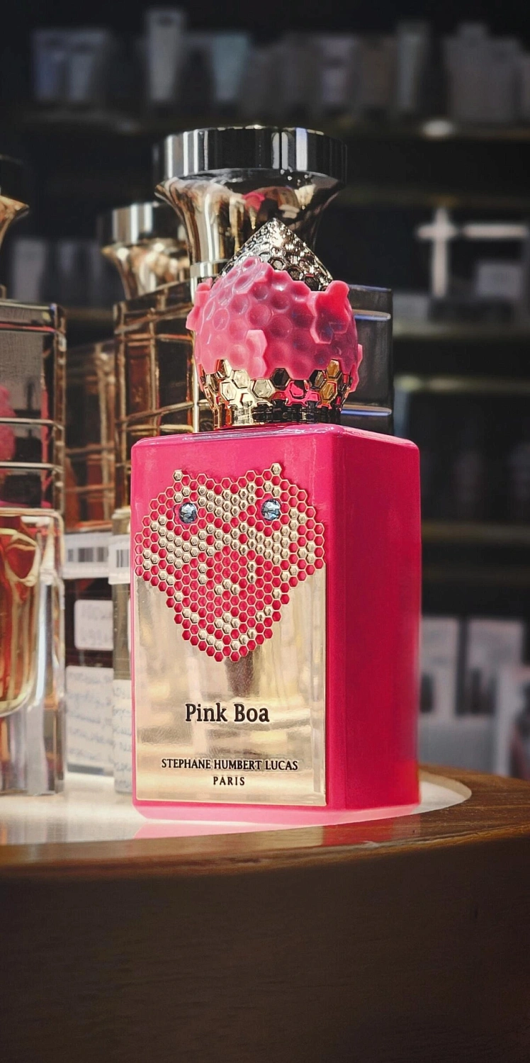 Stéphane Humbert Lucas 777 Pink Boa