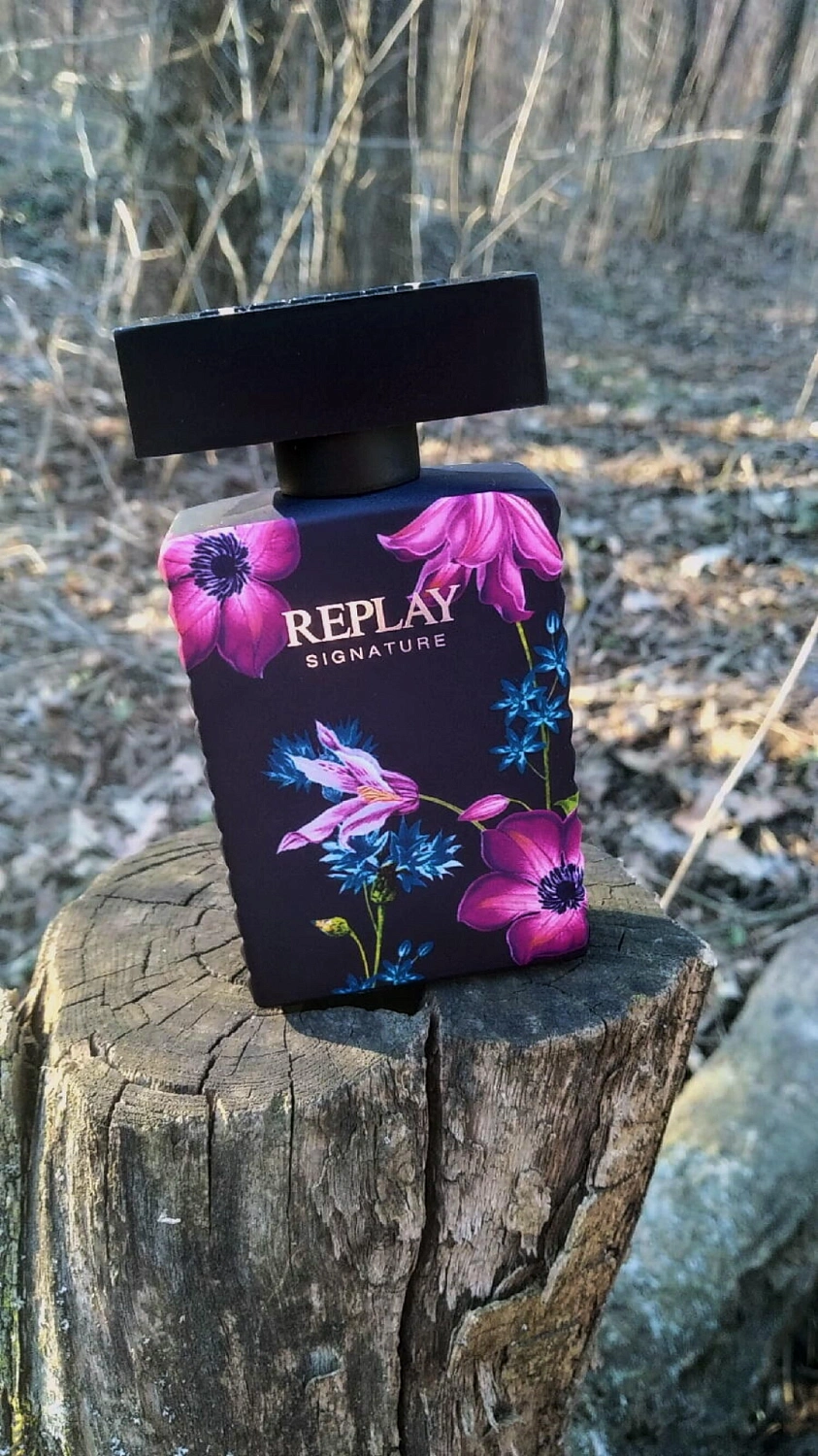 Replay Signature for Women