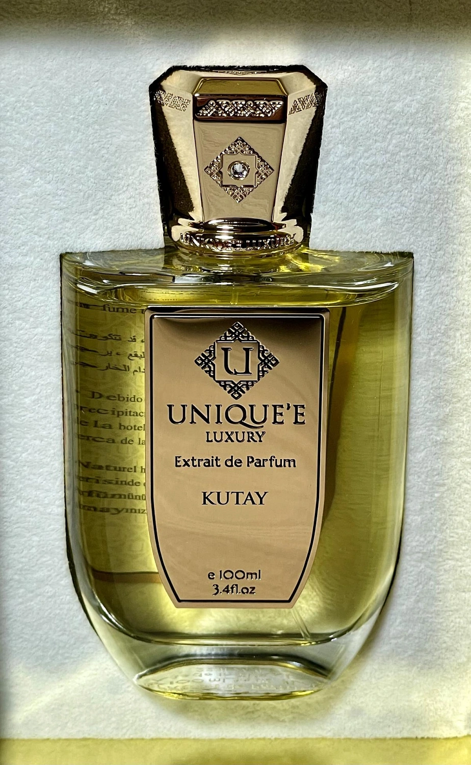 Unique'e Luxury Mangonifiscent