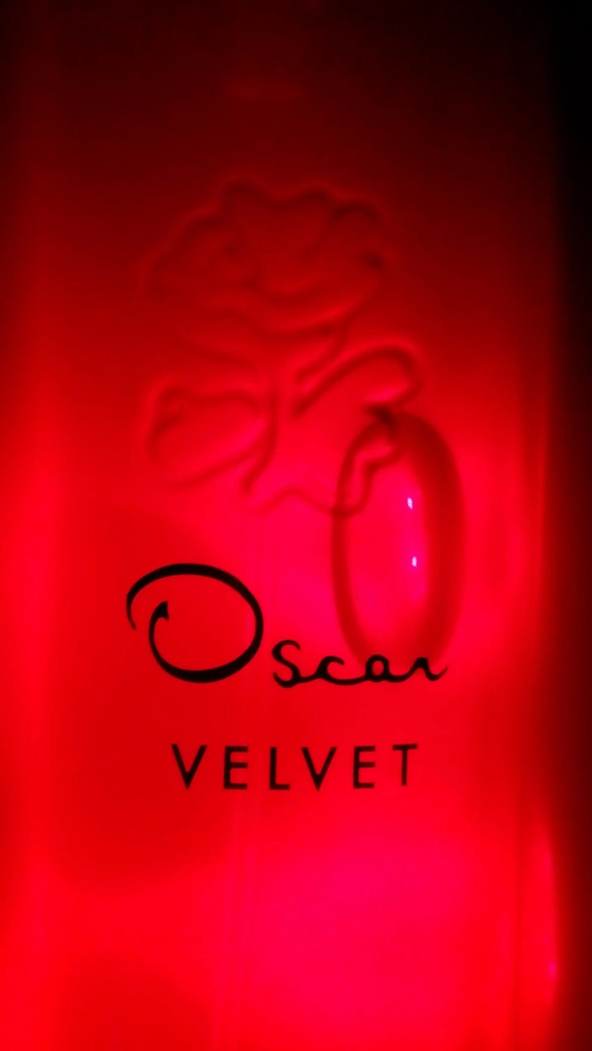 Oscar de la Renta Oscar Velvet