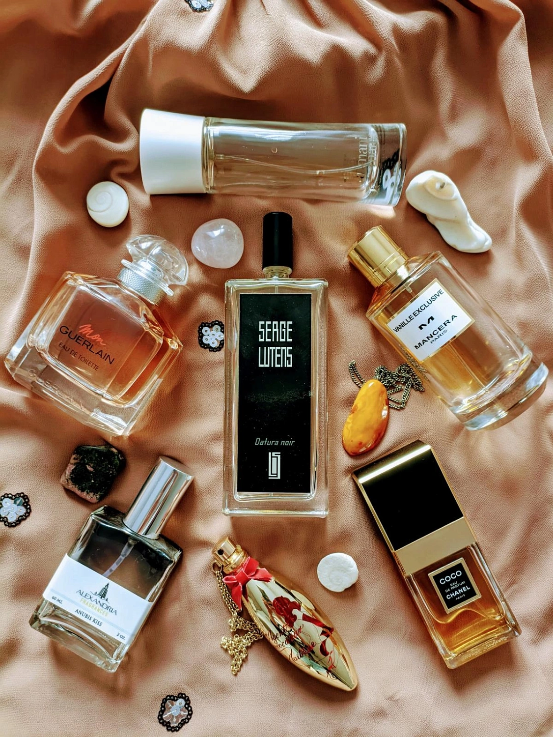 Serge Lutens Datura Noir