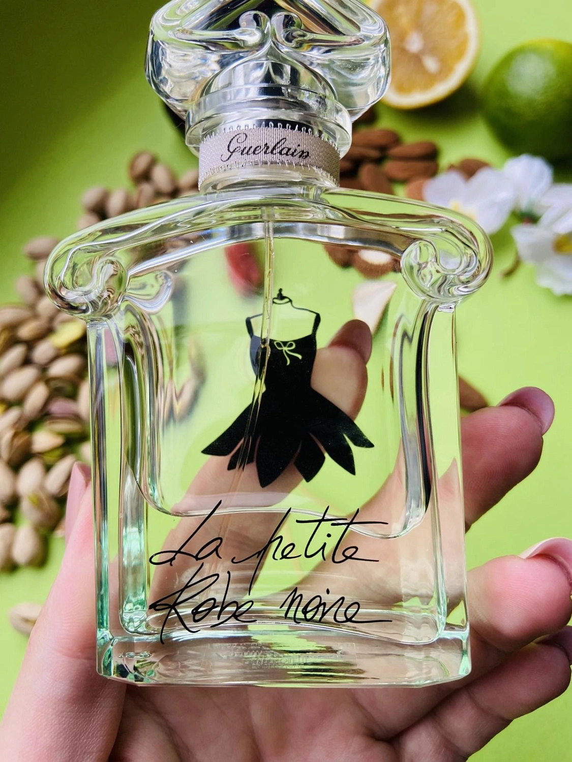 Guerlain La Petite Robe Noire Eau Fraiche