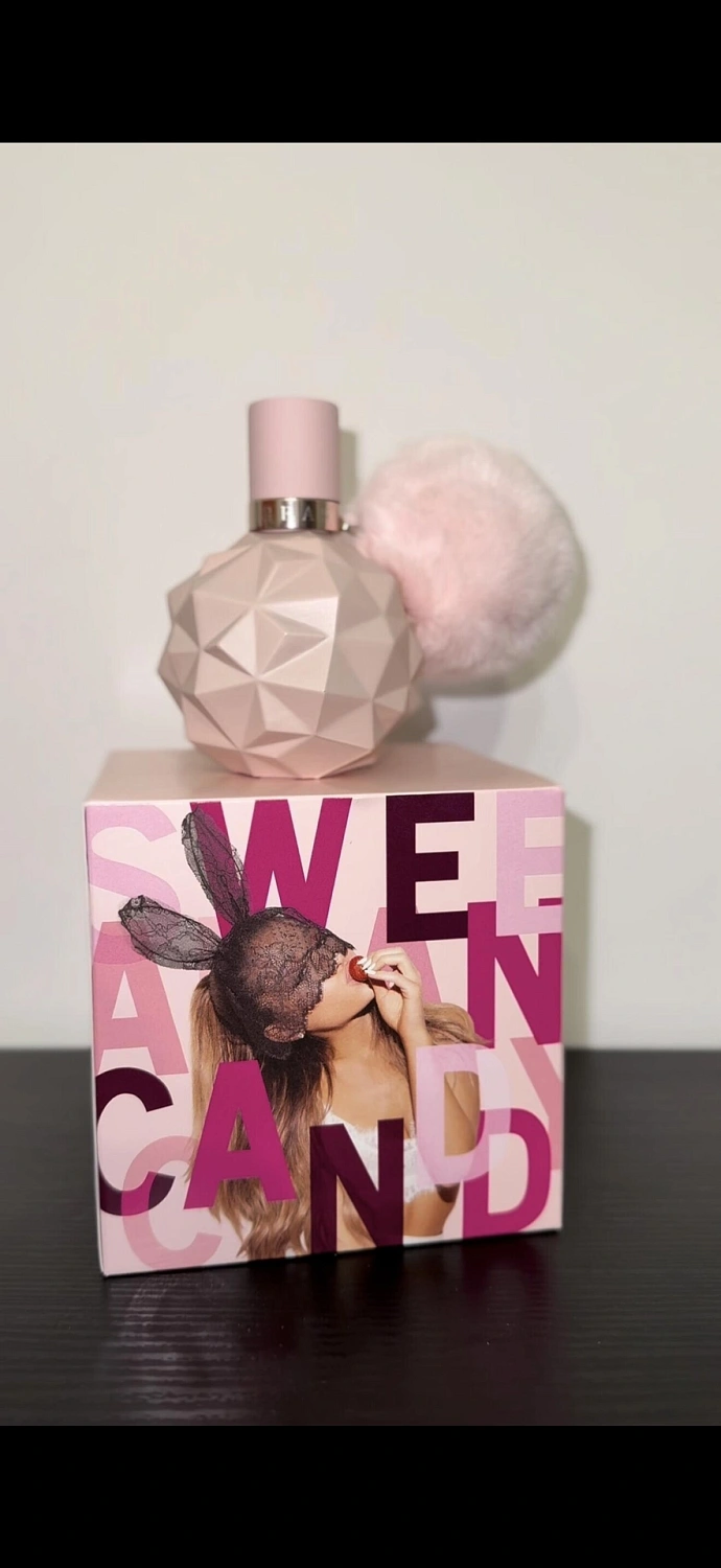 Ariana Grande Sweet Like Candy