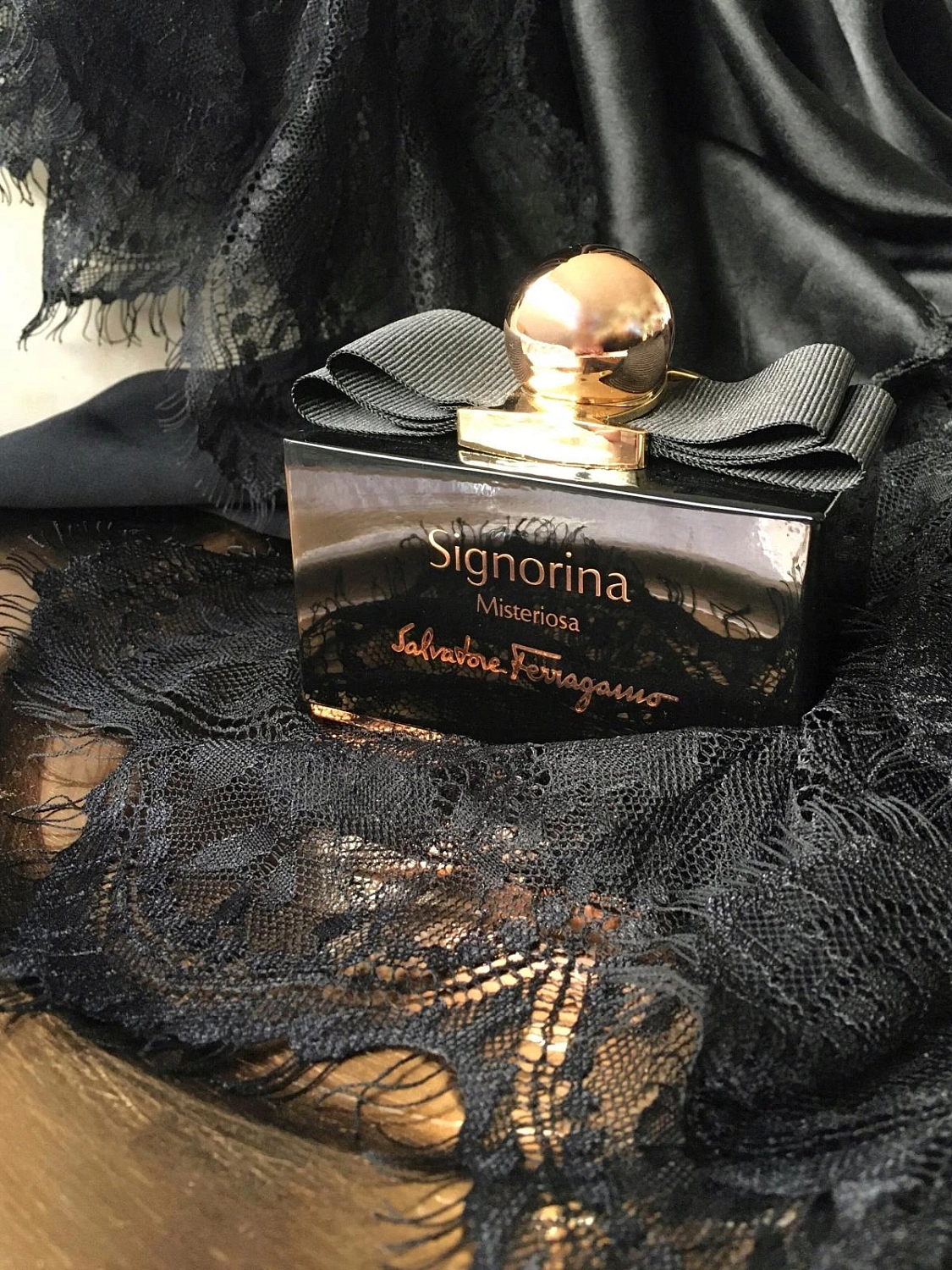 Salvatore Ferragamo Signorina Misteriosa