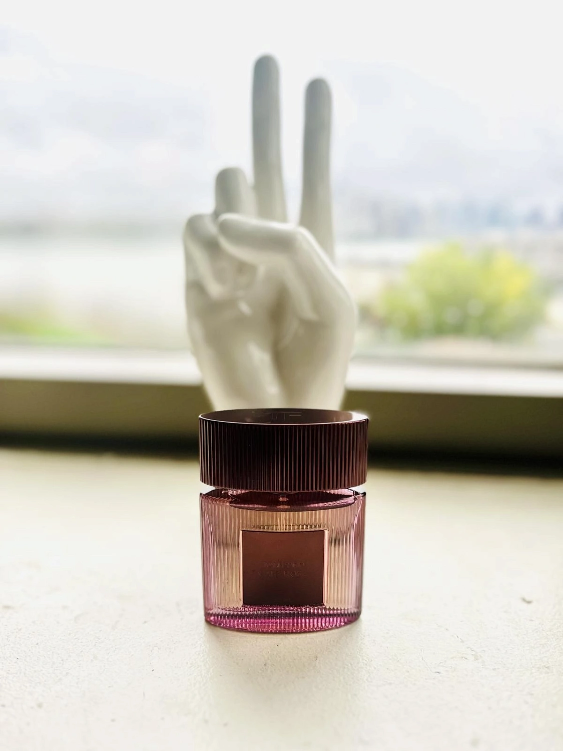 Tom Ford Cafe Rose (2023)