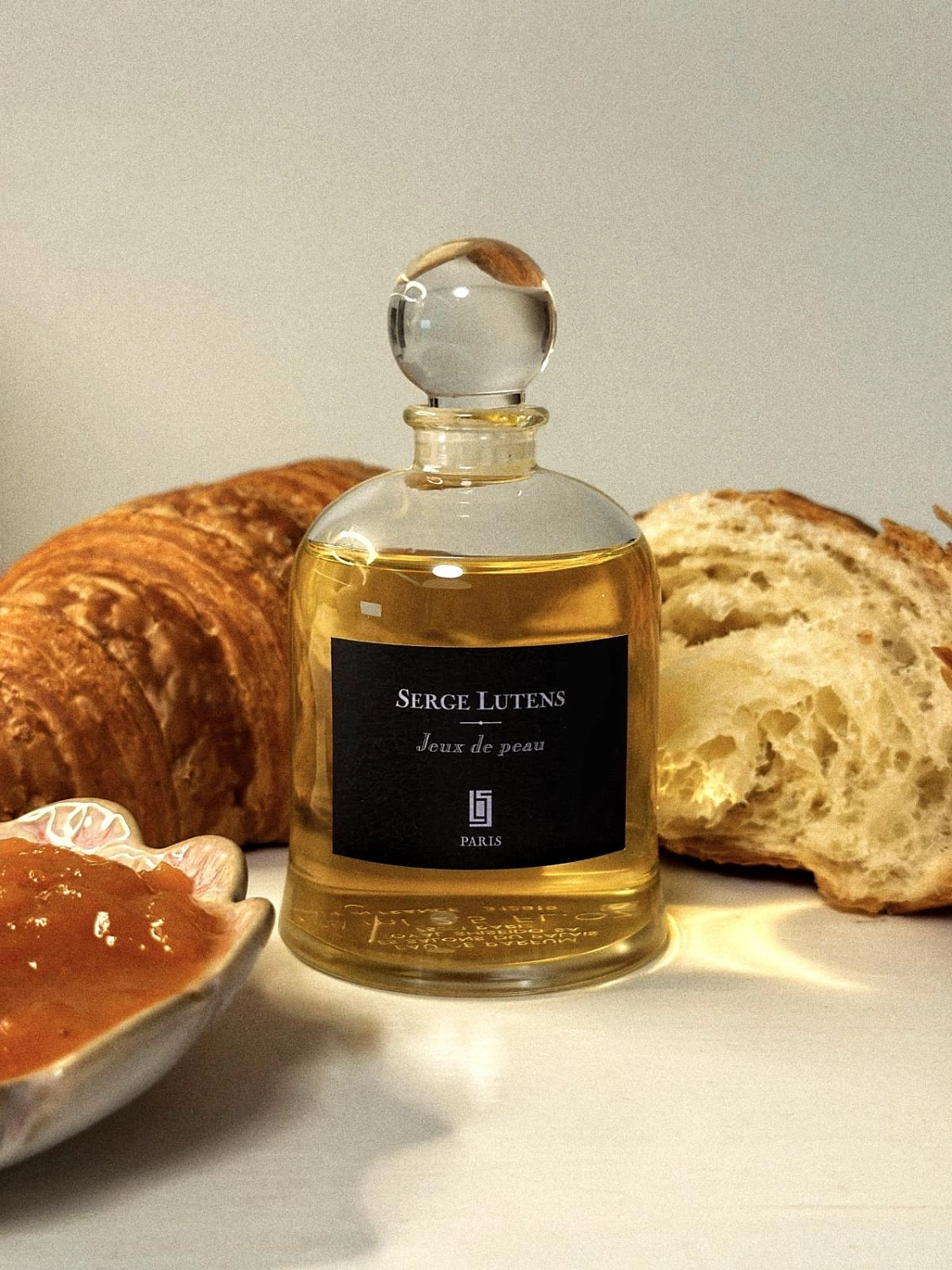 Serge Lutens Jeux de Peau