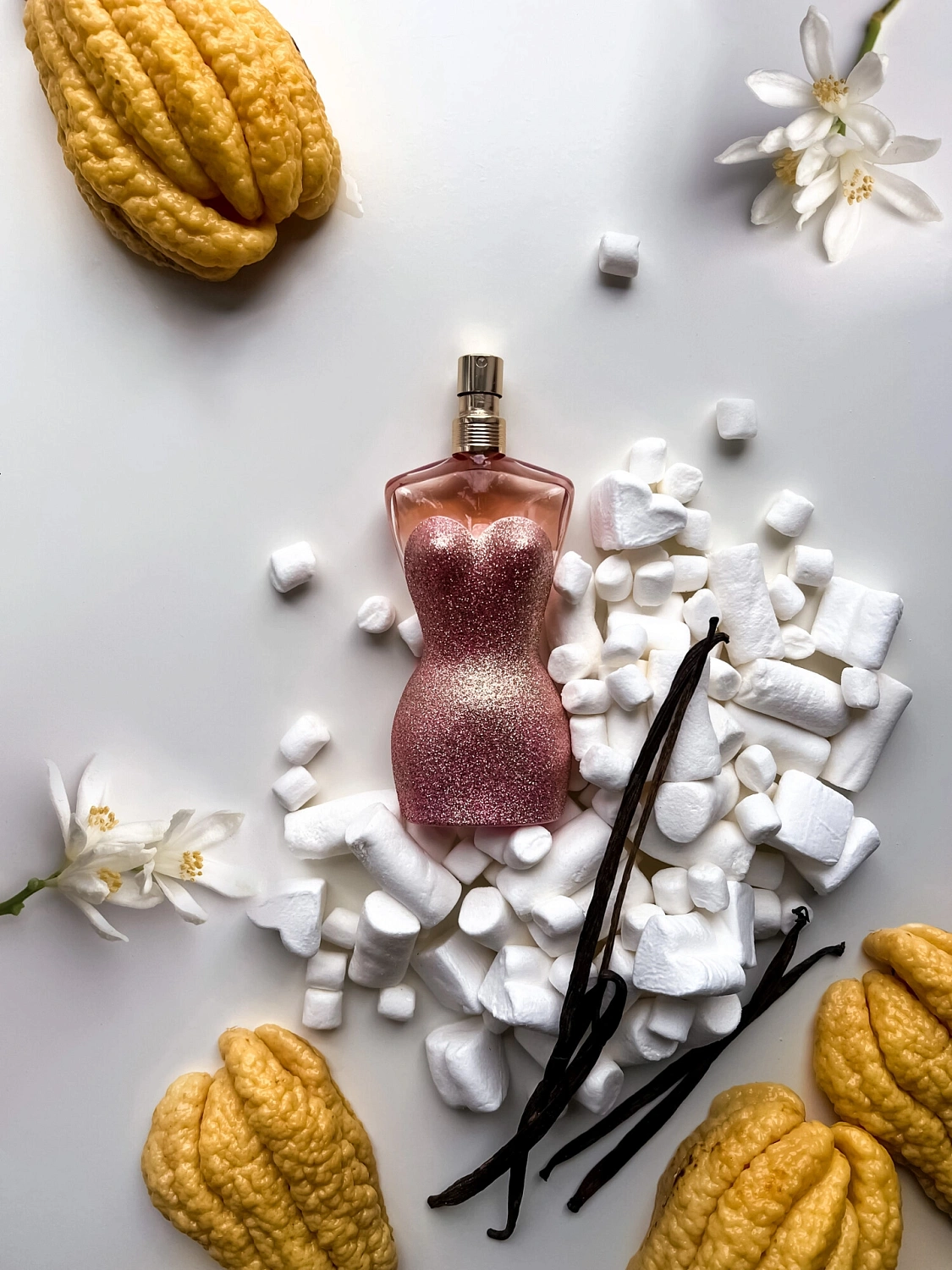 Jean Paul Gaultier Classique Pin Up