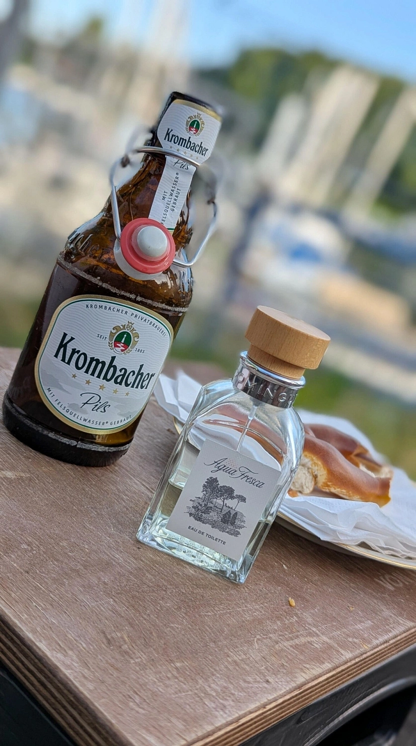 Adolfo Domínguez Agua Fresca