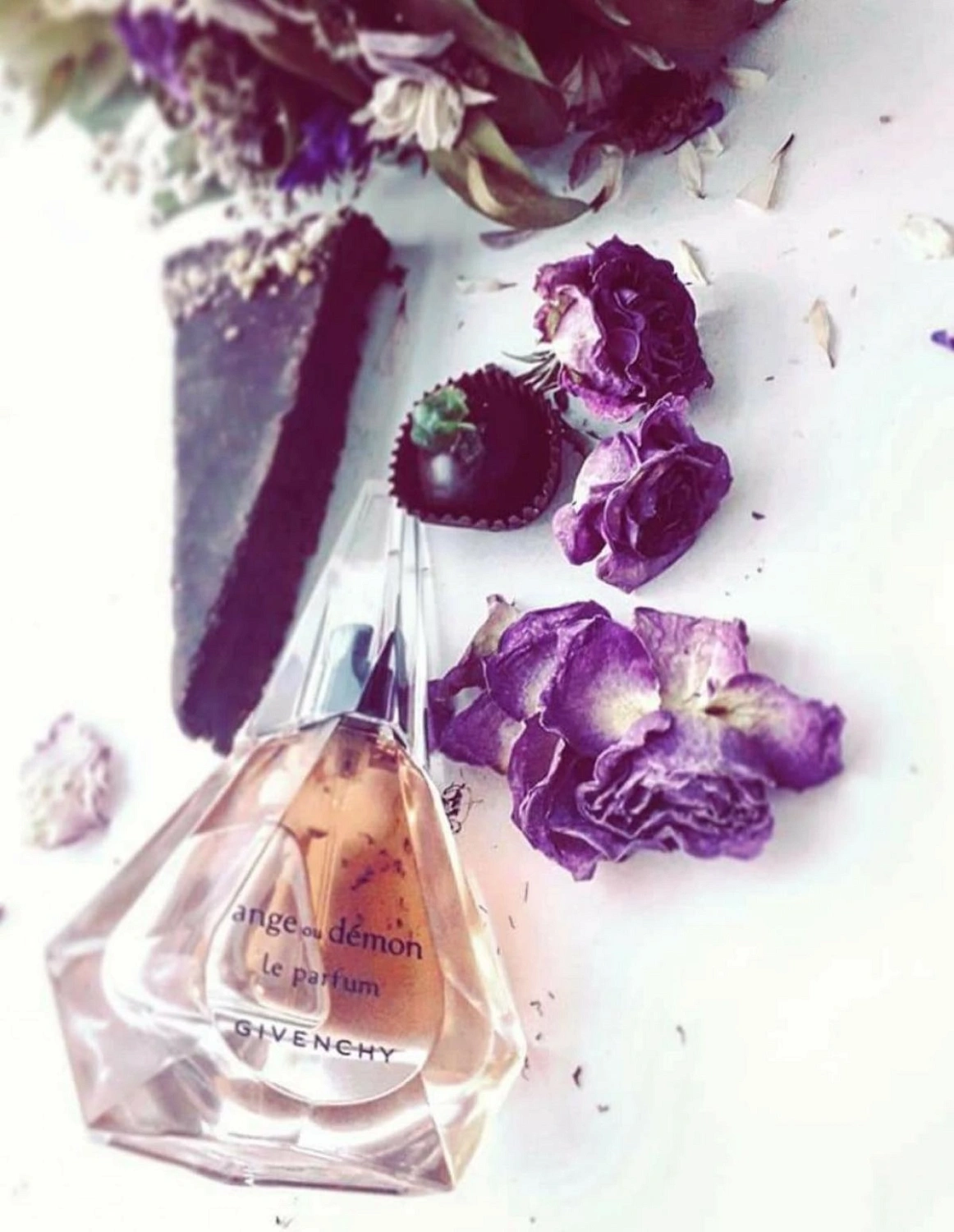 Givenchy Ange ou Demon Le Parfum & Accord Illicite