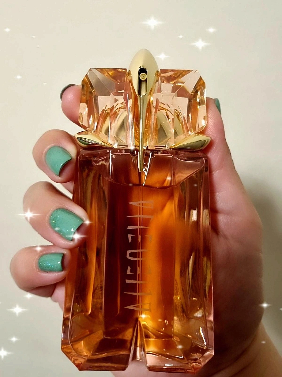 Mugler Alien Flora Futura