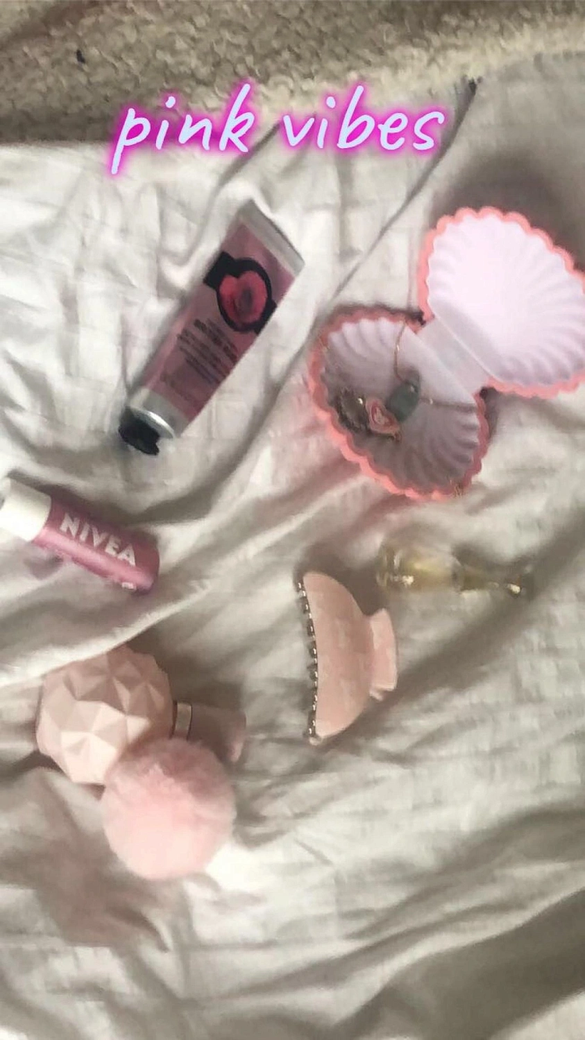 Ariana Grande Sweet Like Candy