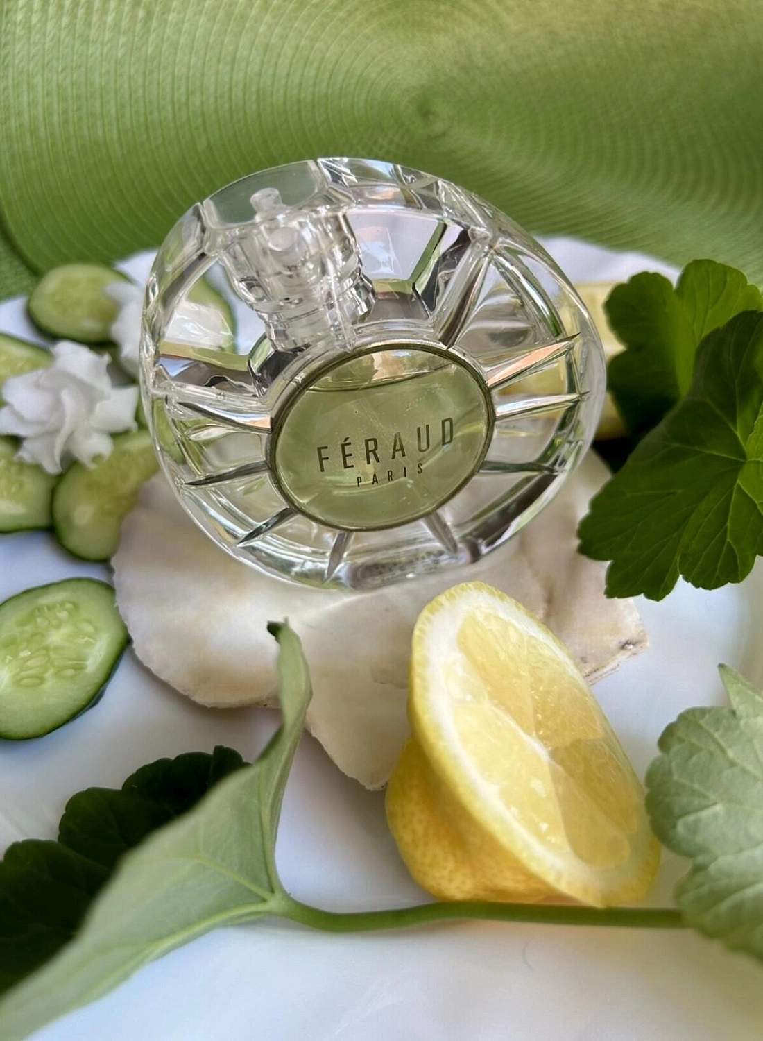 Louis Féraud Soleil de Jade
