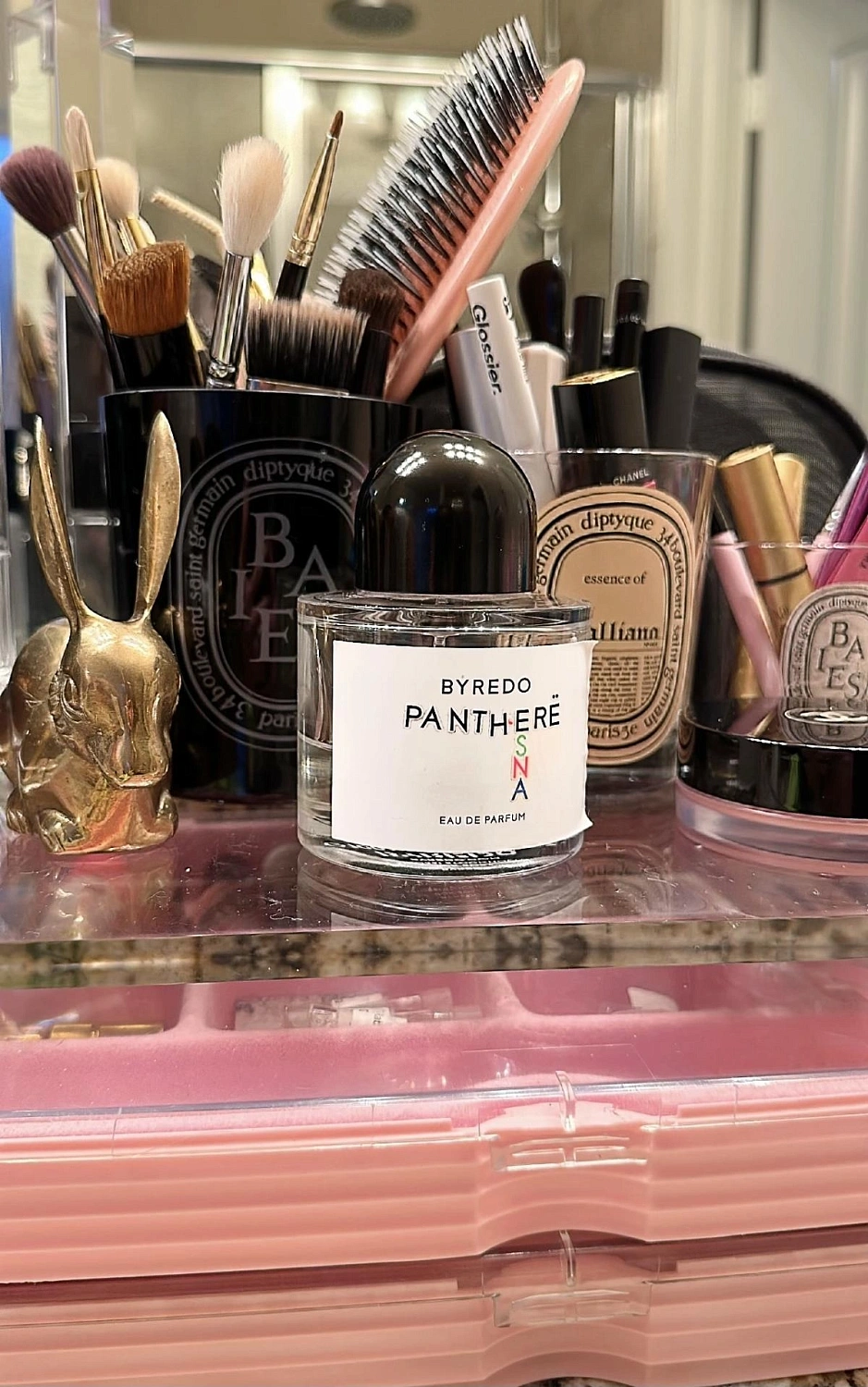 BYREDO (unnamed)