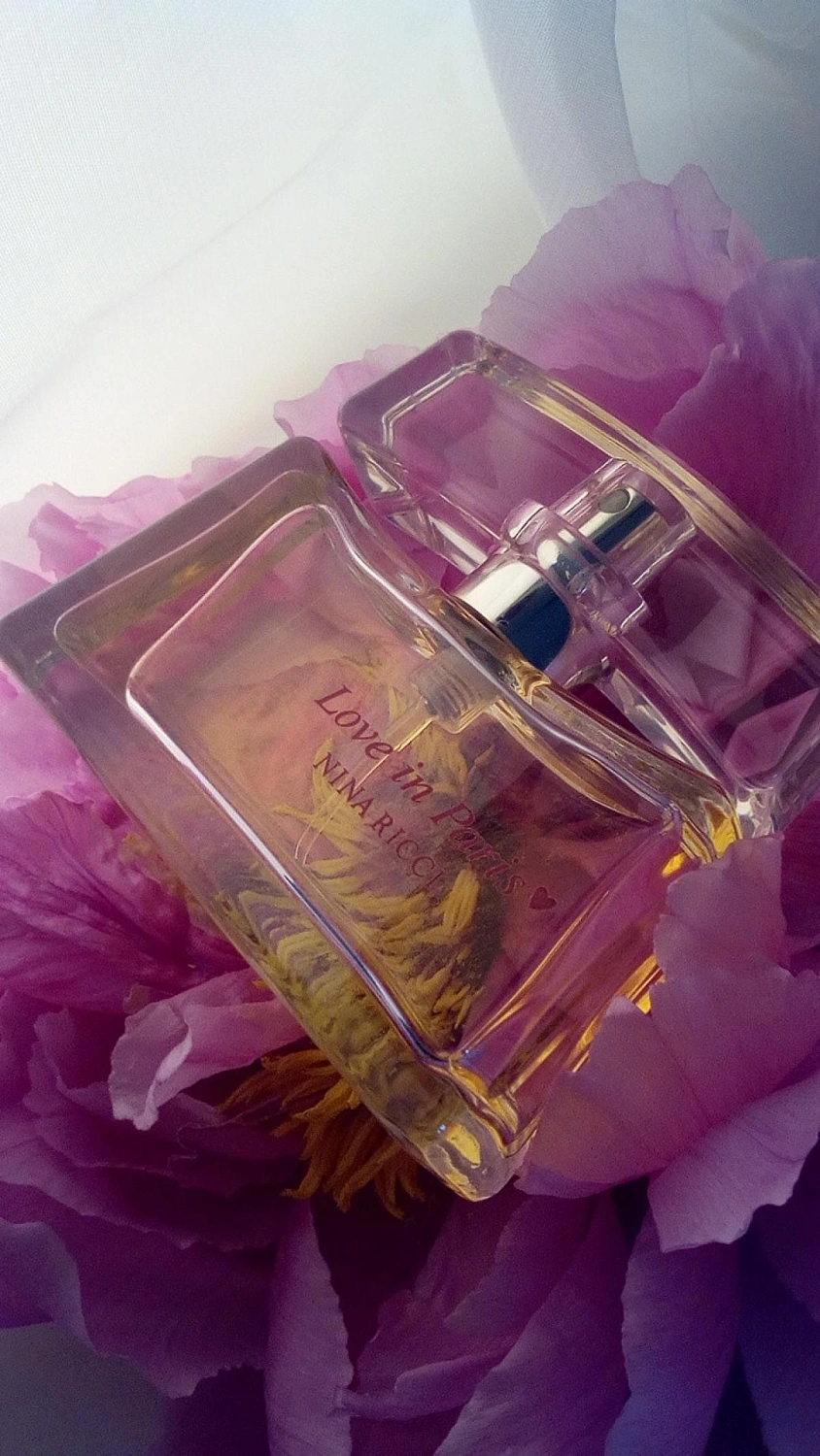 Nina Ricci Love In Paris