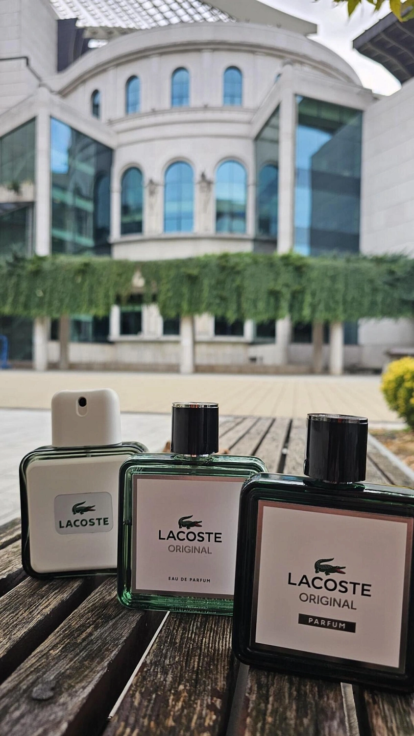 Lacoste Original
