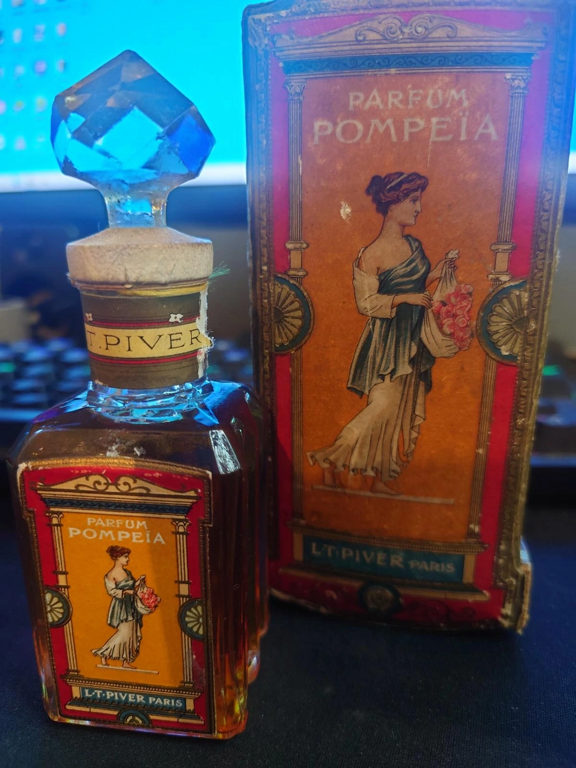 L.T. Piver Pompeia
