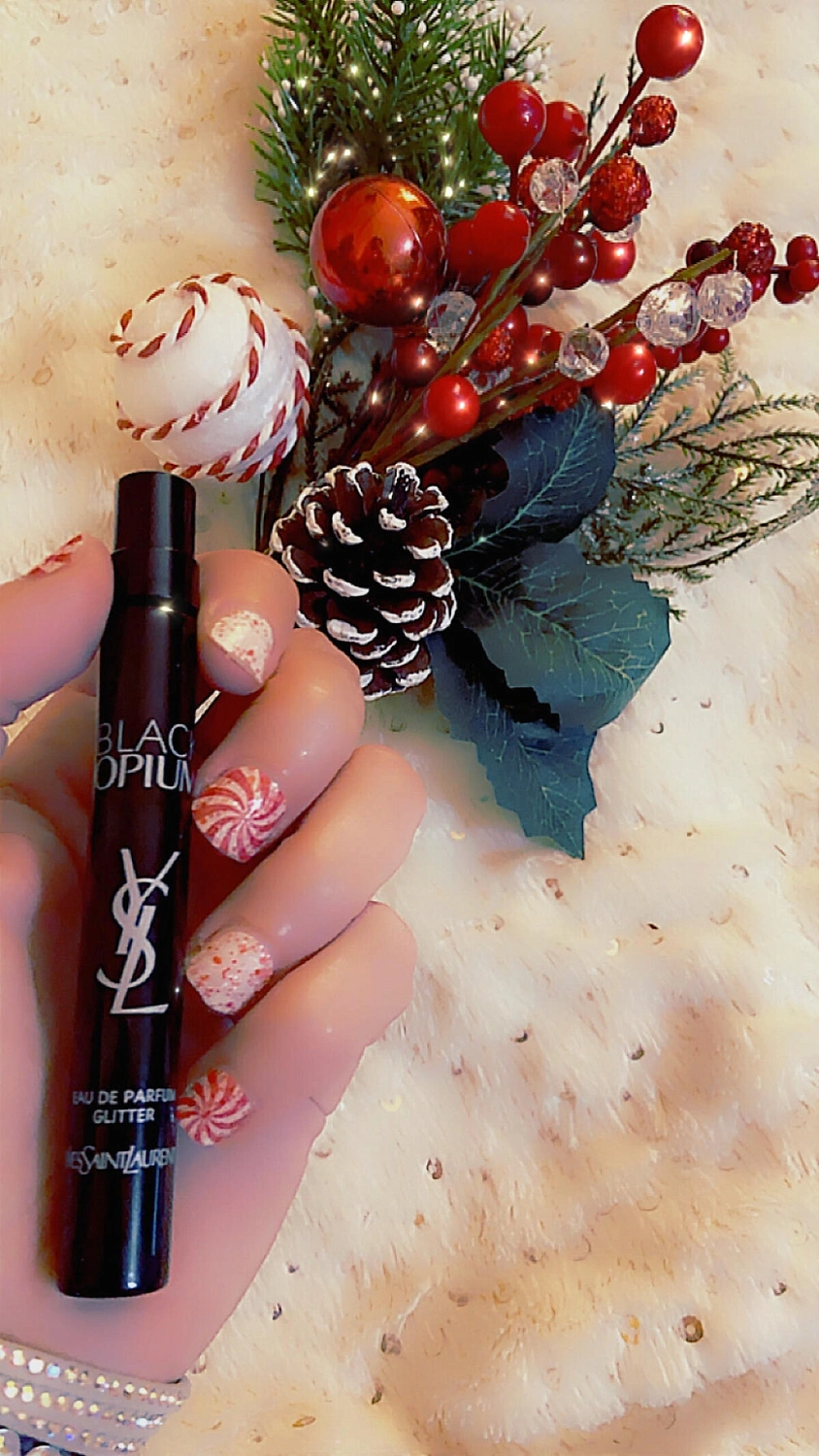 Yves Saint Laurent Black Opium Glitter