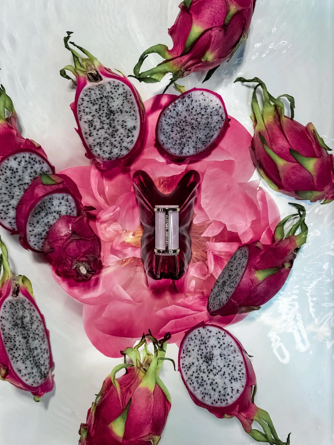 Carolina Herrera La Bomba