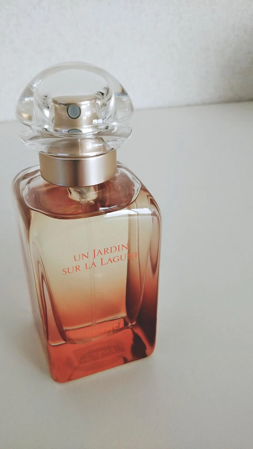 Hermès Un Jardin Sur La Lagune