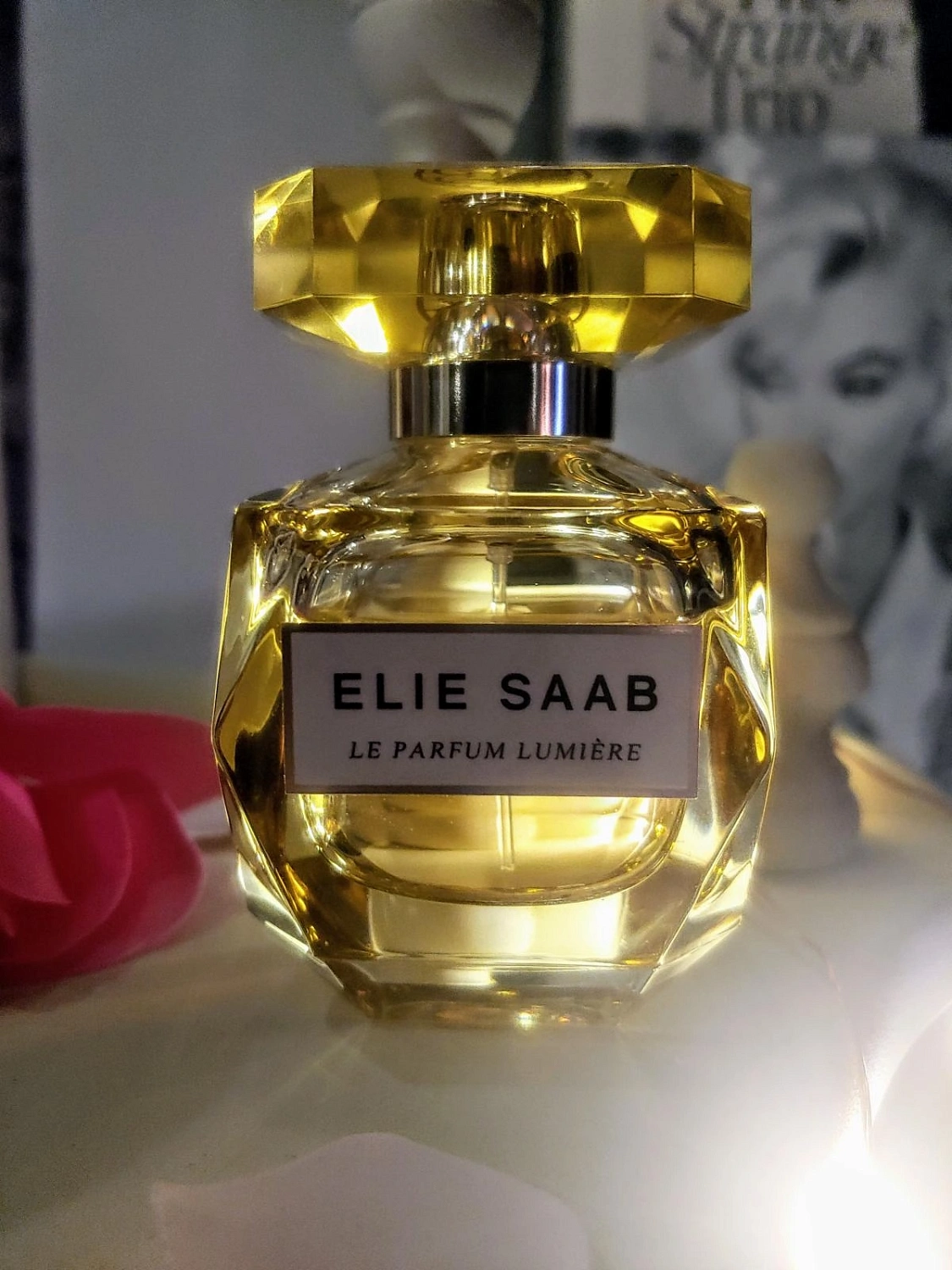 Elie Saab Le Parfum Lumiere