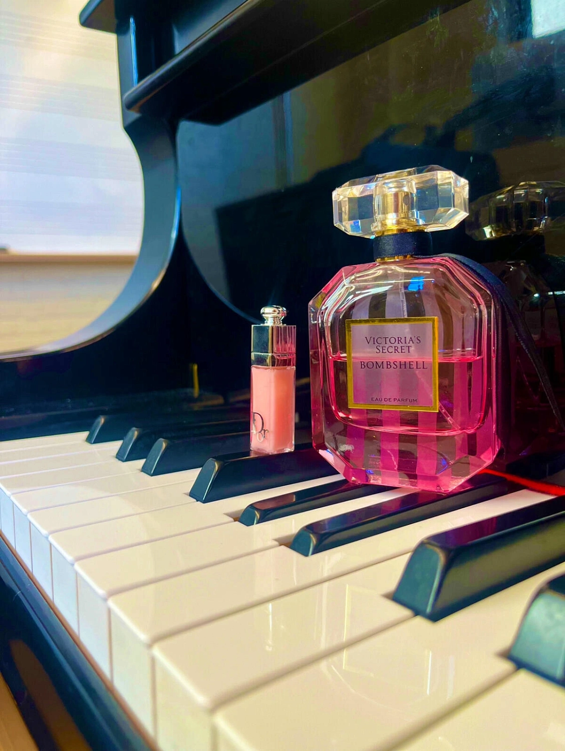 Victoria's Secret Bombshell