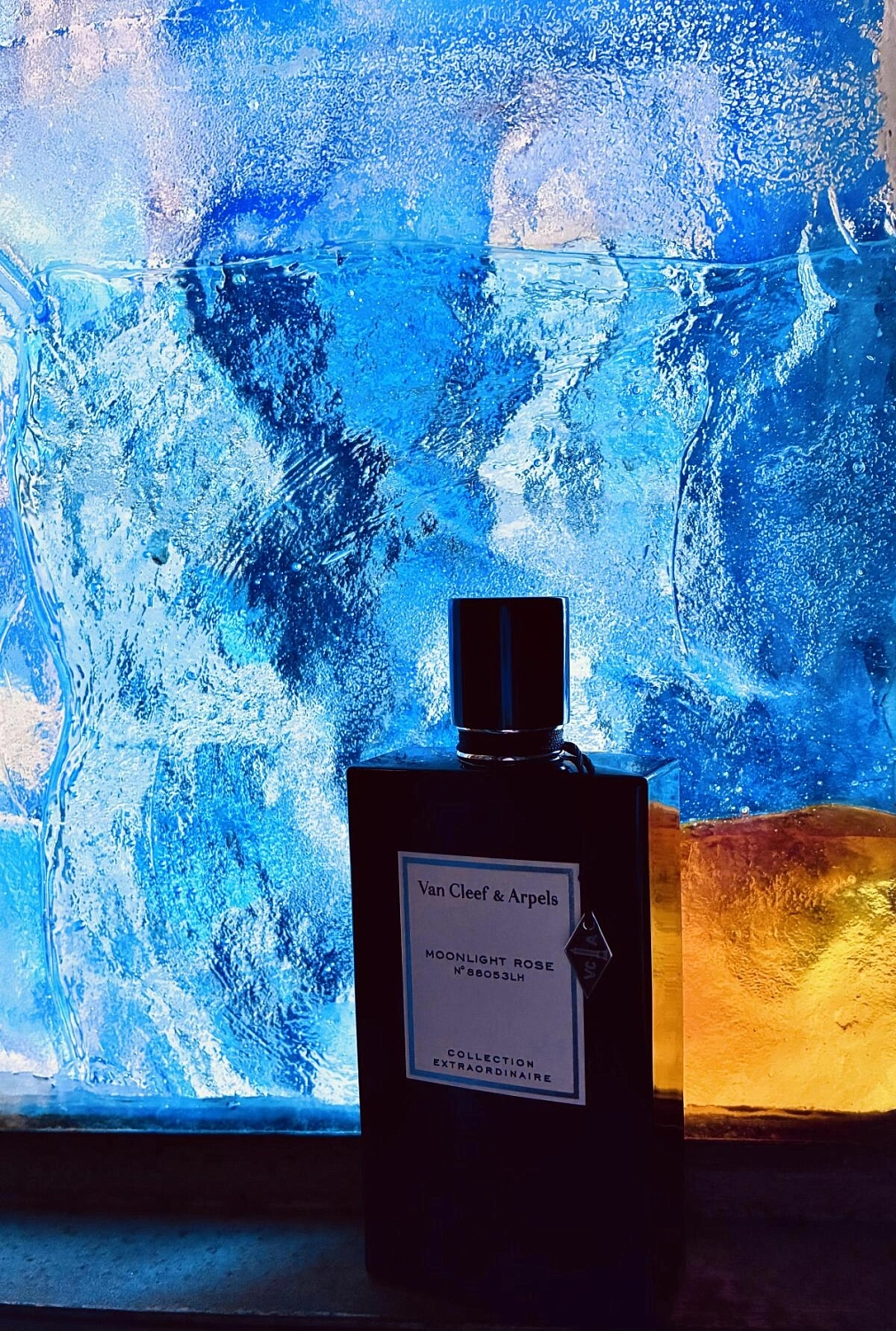 Van Cleef & Arpels Collection Extraordinaire Moonlight Rose