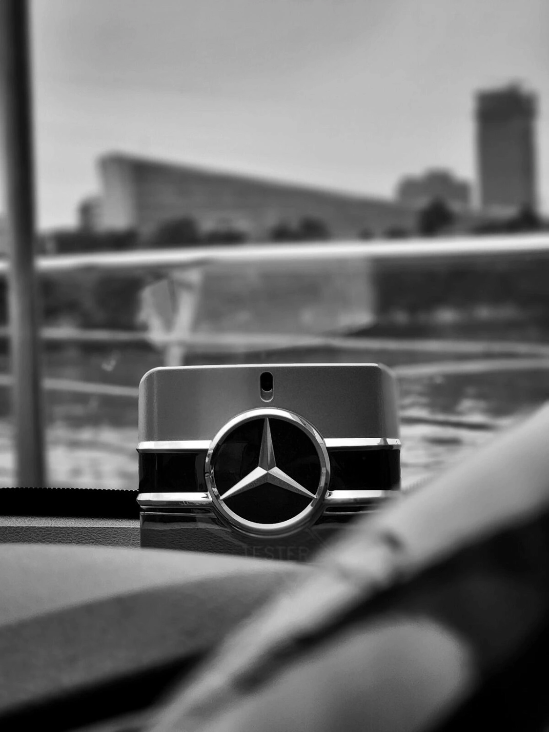 Mercedes-Benz Sign Your Attitude